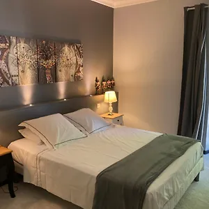 Les Lofts , LʼIsle-sur-la-Sorgue Frankrijk